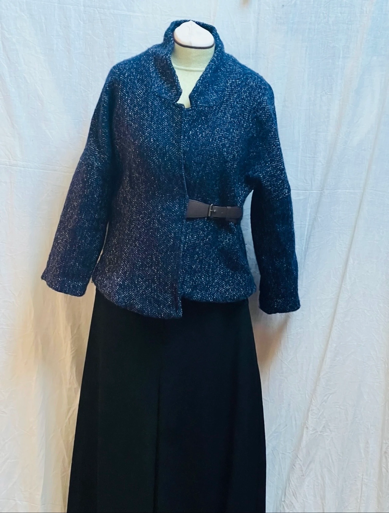 Minspri vest met twee kleuren van gemengde wol – photo 3